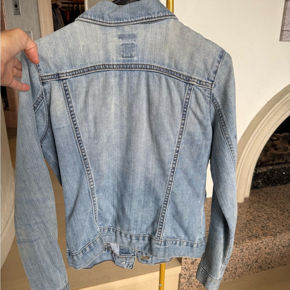 GAP Light Blue Denim Jacket - Picture 2 of 2